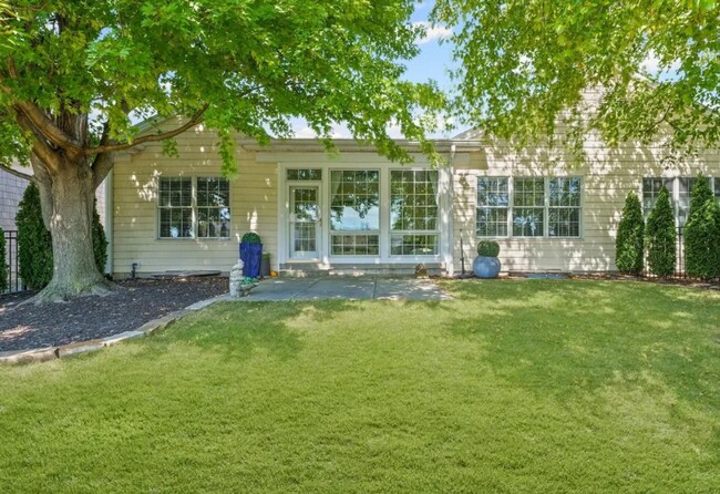 Building Photo - 1632 Cobblefield Rd