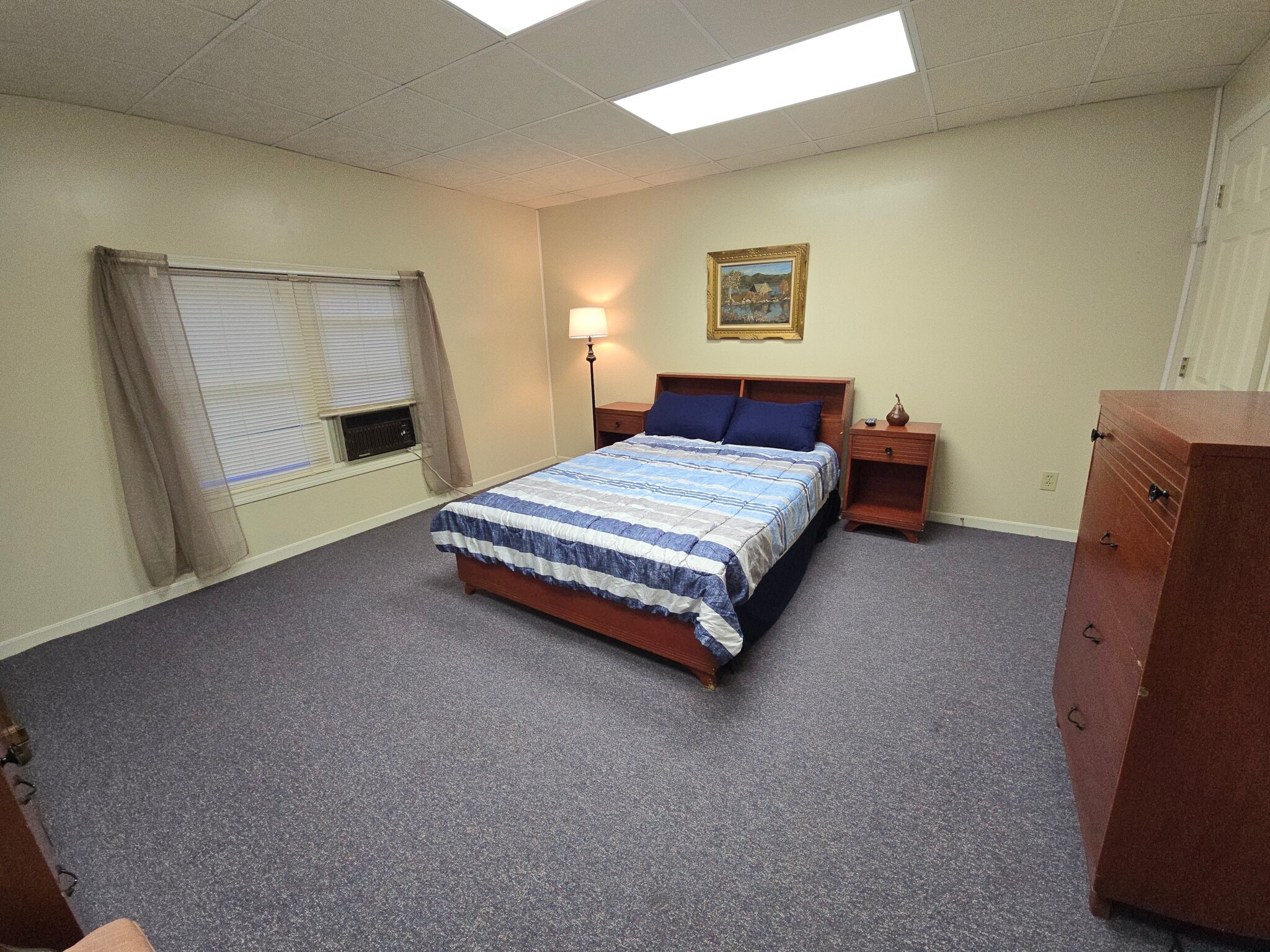 Building Photo - 1 College Ave