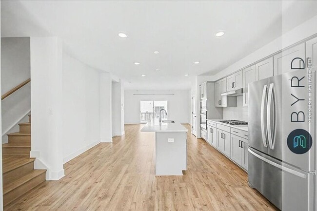 Building Photo - 15326 Oasis Sun Wy