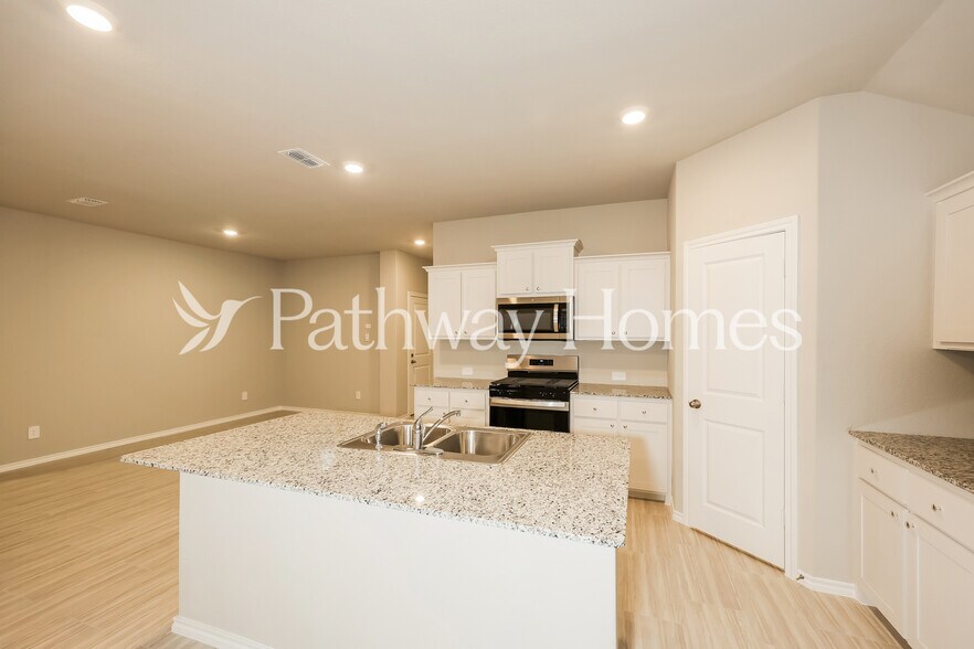 Building Photo - 8520 Coffee Spgs Dr