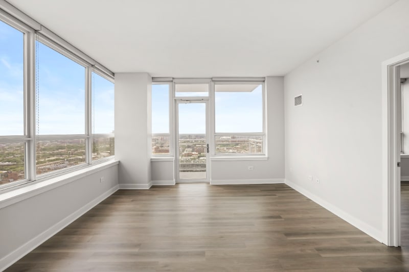 Building Photo - 781 W Adams St