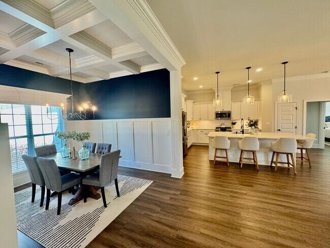 Building Photo - Pre-lease today for a late May move in