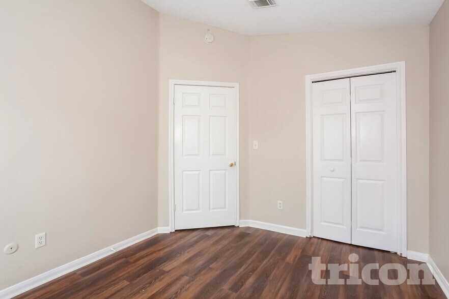 Building Photo - 3110 Boynton Dr