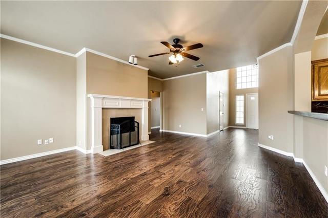 Building Photo - 1504 Country Ln