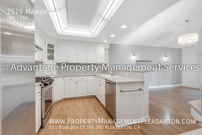 Building Photo - 2579 Marsh Dr