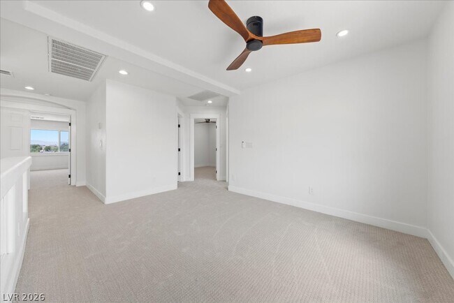 Building Photo - 6050 Belvedere Canyon Ave