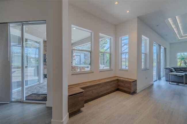 Building Photo - 8117 Hampton Glen Dr