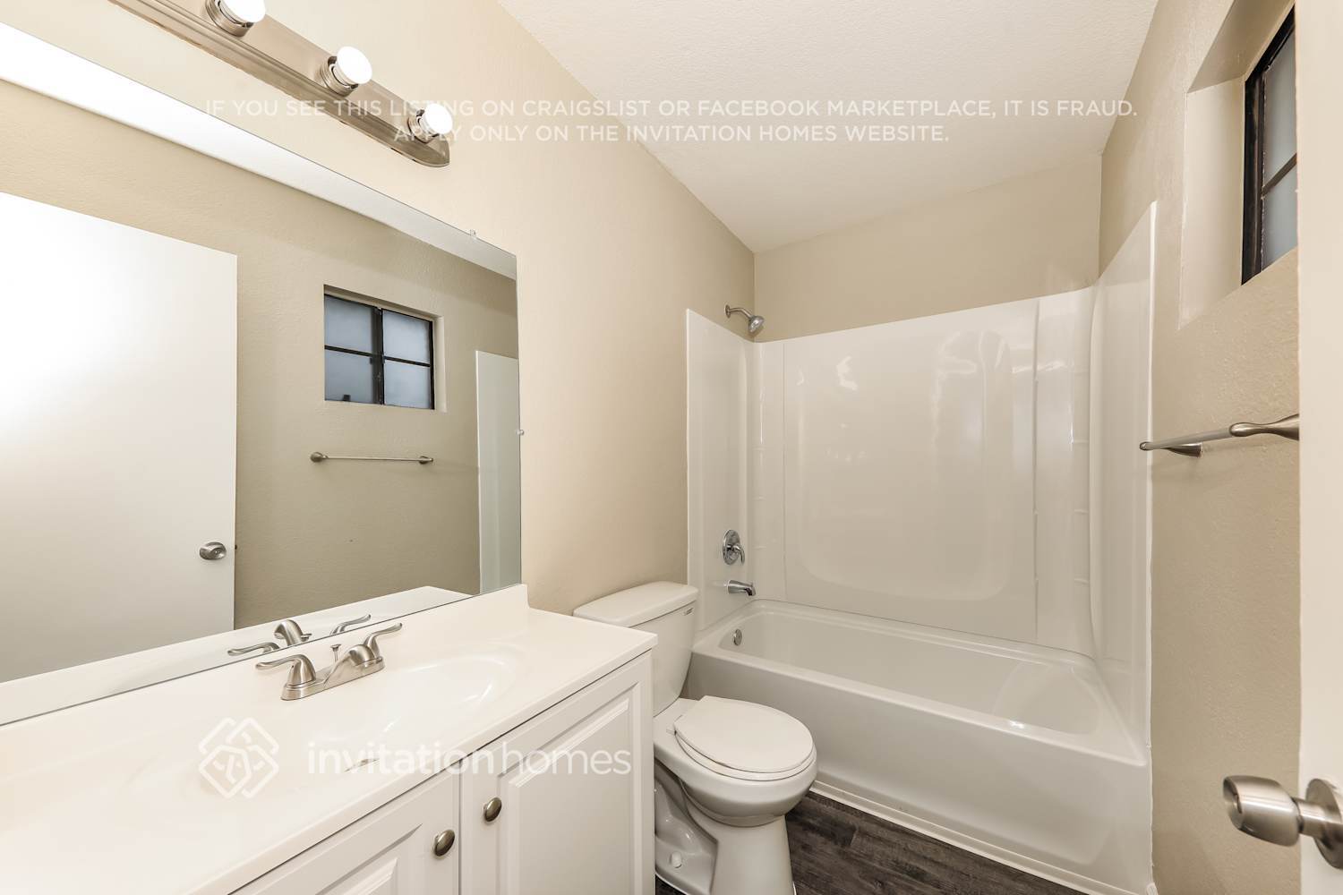 Building Photo - 17126 Coronado Ave