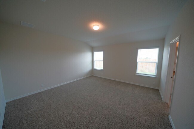 Building Photo - Newly Built Home in Red River Ranch Neighborhood of Cibolo, TX Realtor Commission: $500