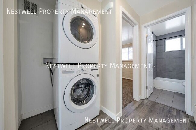 Building Photo - 1389 S 300 E