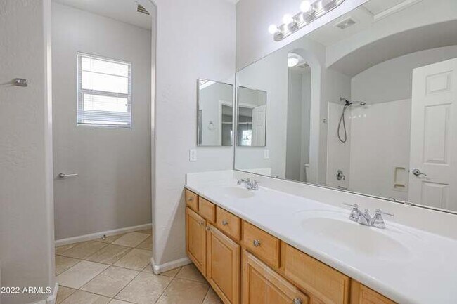 Building Photo - 17663 W Tasha Dr