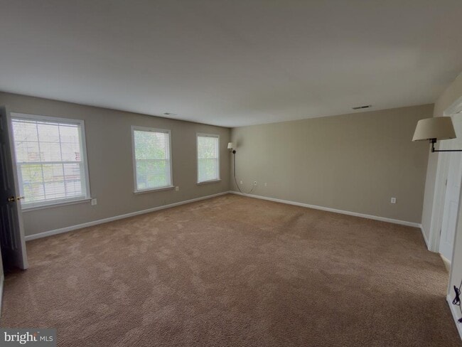 Building Photo - 1929 Melvor Ln