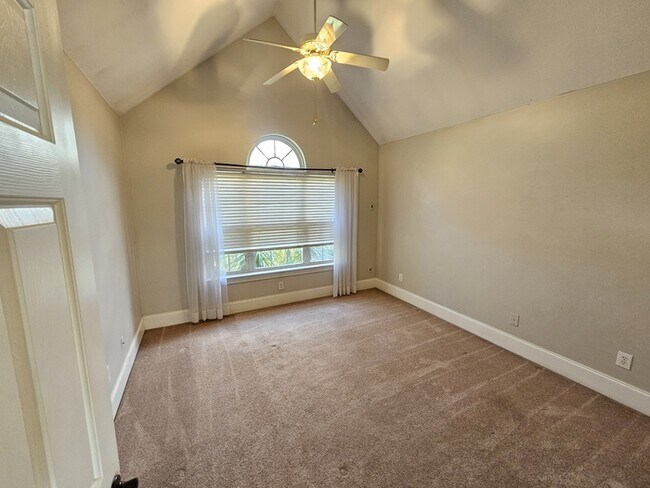 Building Photo - Lake Front Luxury in Chapin!