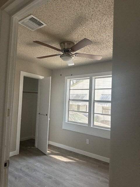 Building Photo - 2326 Basse Rd