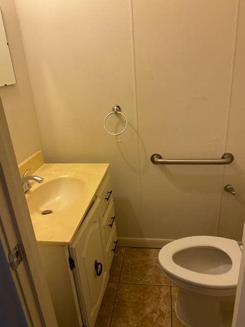 Building Photo - 12 Putnam Ave