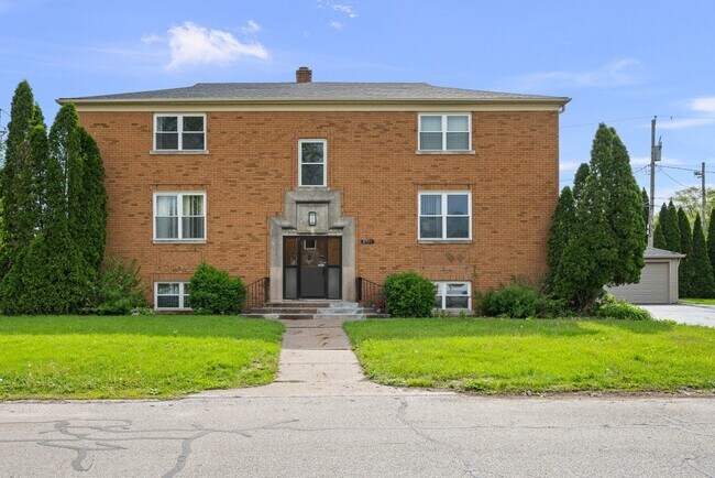 Building Photo - 2505 15th St