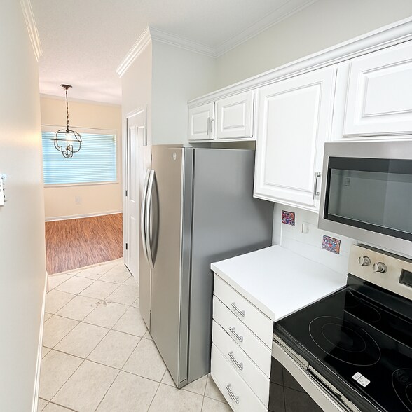 Building Photo - 4240 Coquina Harbour Dr