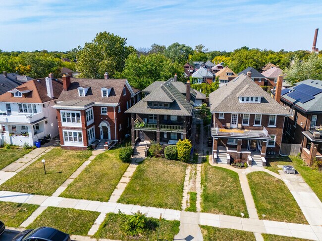 Building Photo - 1510 Virginia Park St