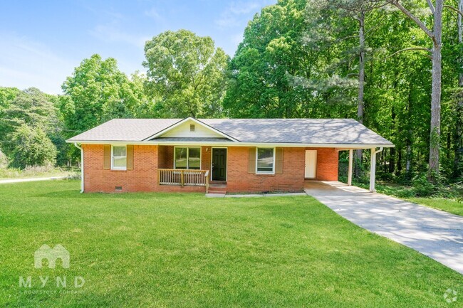Building Photo - 355 Cowan Rd