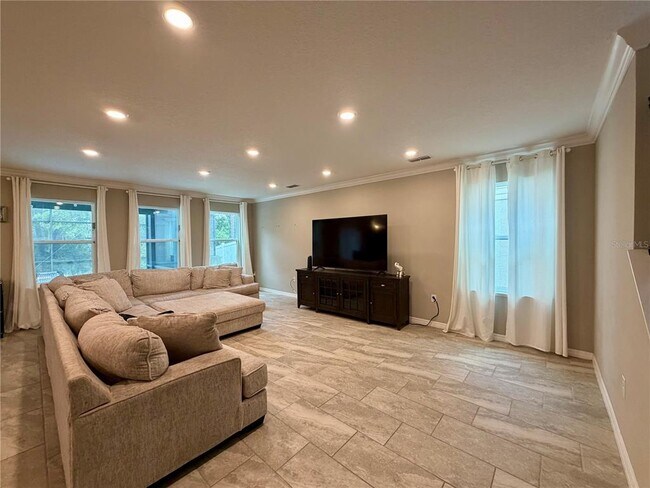 Building Photo - 293 Jackson Lp