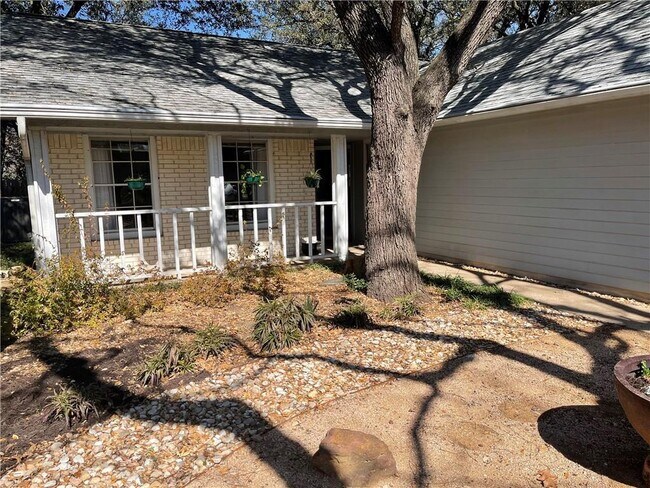 Primary Photo - 4506 Pelham Dr