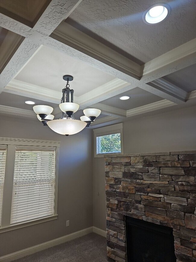 Building Photo - Beautiful 4 bedroom, 3 bath home in Meridian.