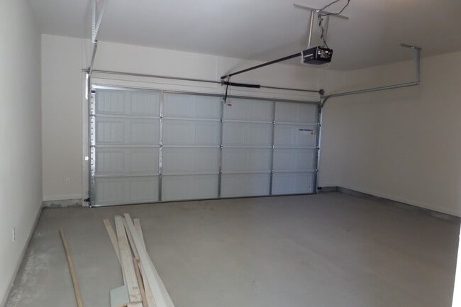 Building Photo - 3 BR/ 2BA Off Nicholson between Bluebonnet & University Club