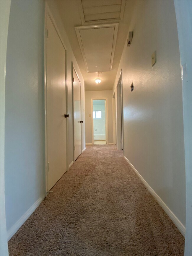 Building Photo - 12314 Rincon Dr