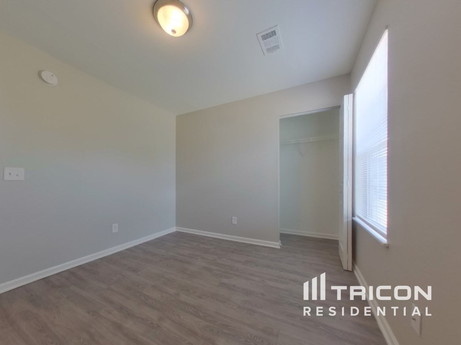 Building Photo - 124 Denby Cir