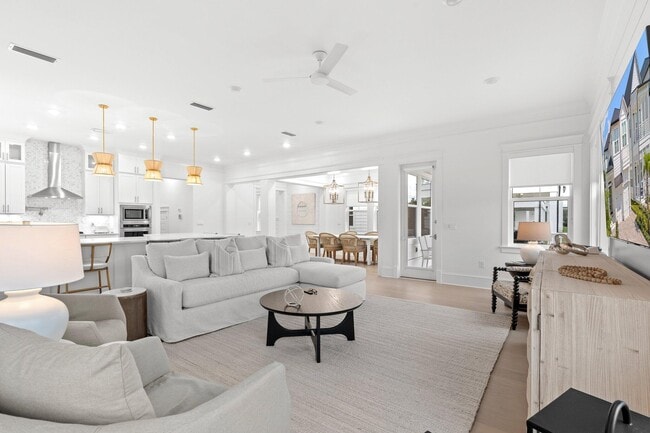 Building Photo - 105 Seaboard Ln