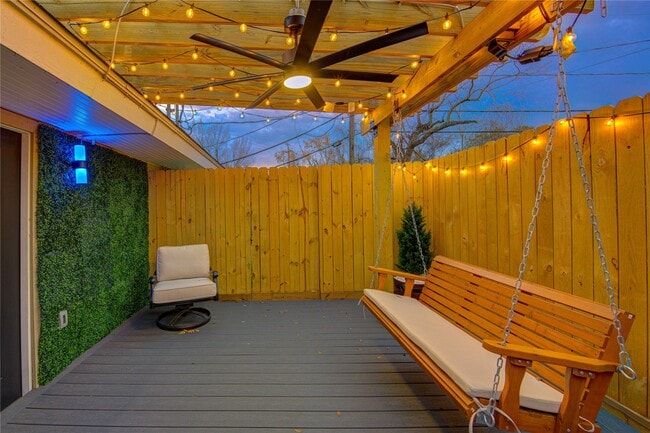 Building Photo - 3201 Westridge St