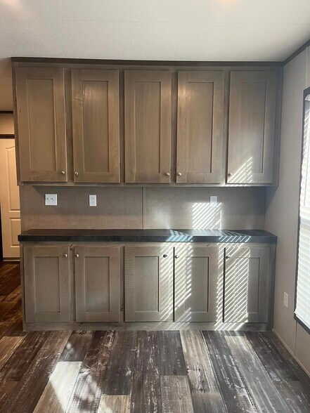 Building Photo - 117 Peggy St