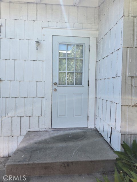 Building Photo - 209 S Birch St