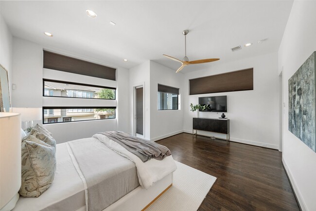 Building Photo - 316 Birdsall St