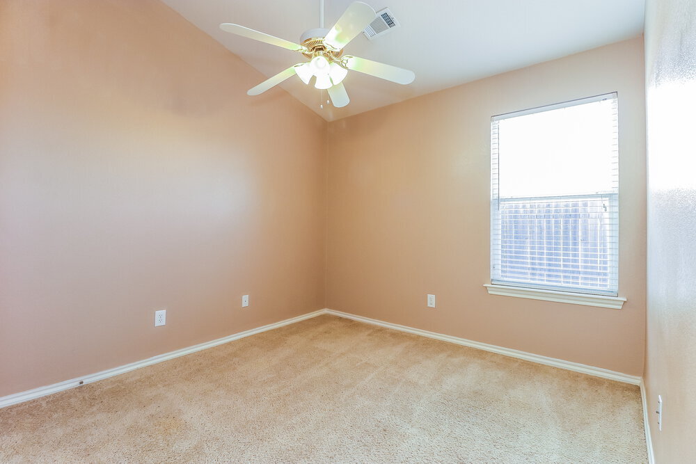 Building Photo - 6440 Regina Dr