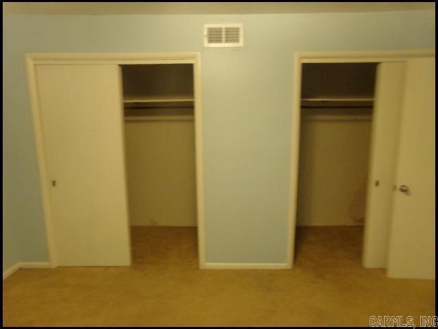 Building Photo - 4404 Greenway Dr