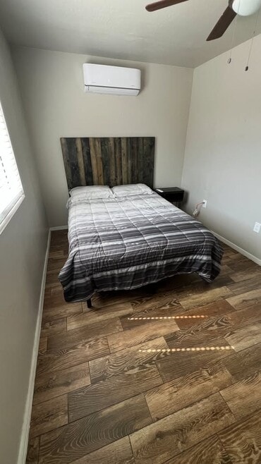 Building Photo - 3645 W Hadley St