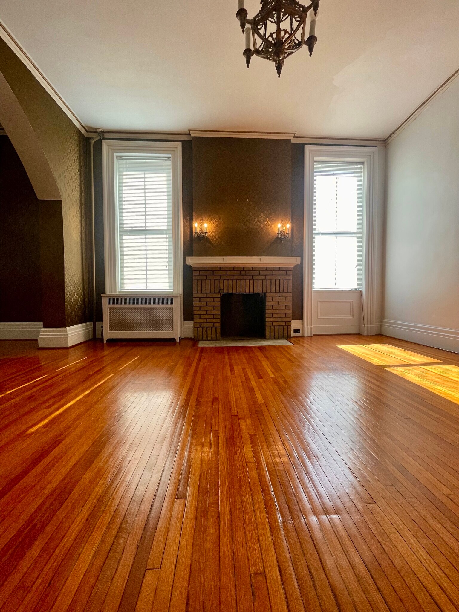 Building Photo - 52 Genesee St