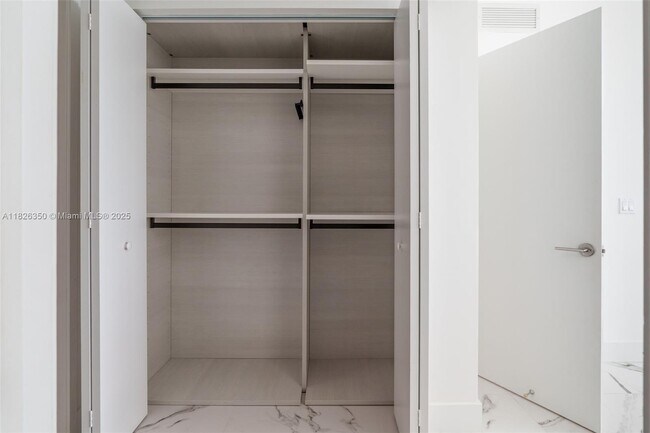 Building Photo - 330 Sunny Isles Blvd