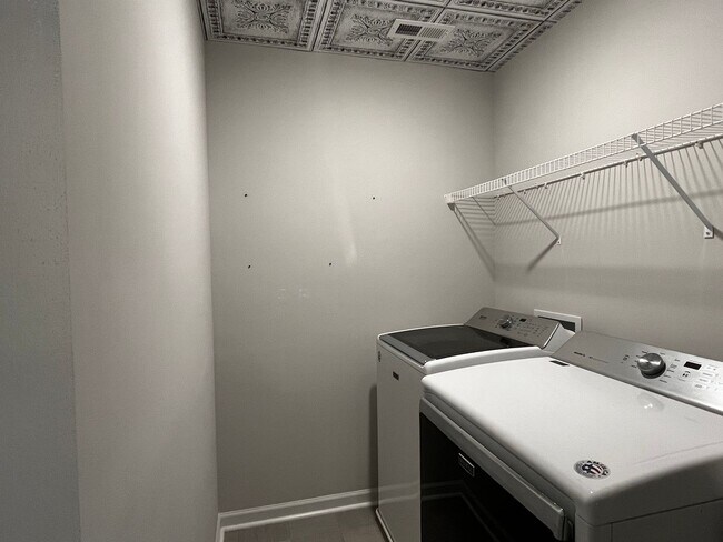 Building Photo - Beautiful Home in New Bern West