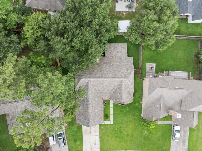 Building Photo - 22503 Holly Branch Dr