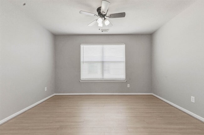 Building Photo - 11251 Wild Goose Dr