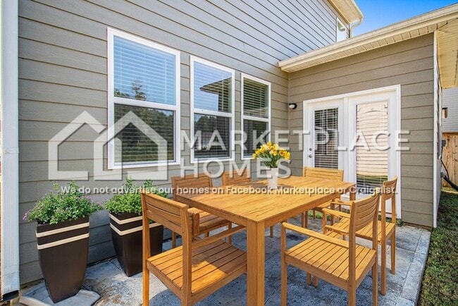 Building Photo - 48 Silver Birch Pass