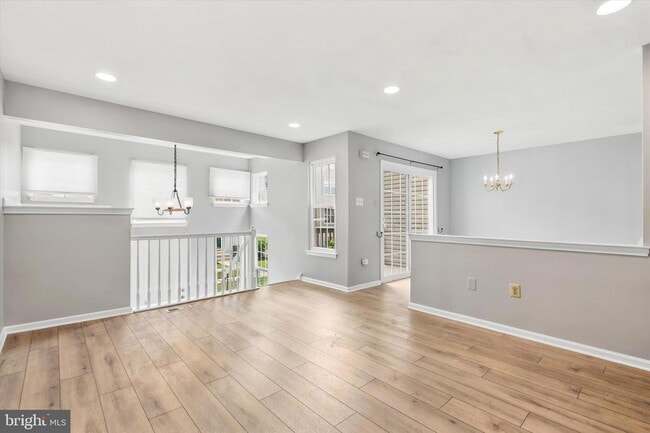 Building Photo - 645 Muhlenberg Dr