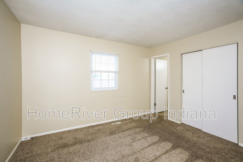 Building Photo - 12209 Dunbar Cir N