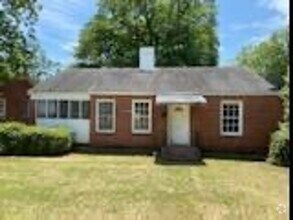 Building Photo - **AVAILABLE NOW**Midtown Columbus, GA 3 Be...