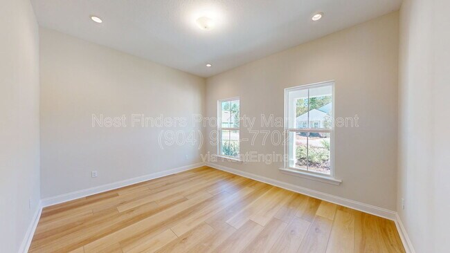 Building Photo - 248 Daymark Ln