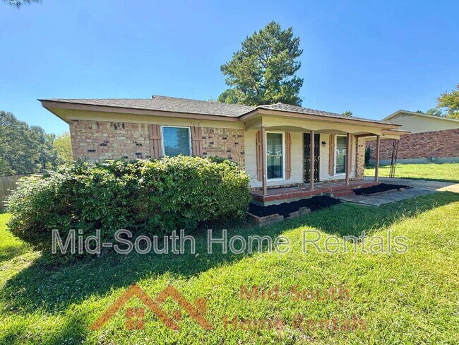 Building Photo - 1185 Deer Trail Ln