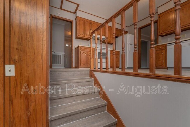 Building Photo - 4689 Oakley Pirkle Rd