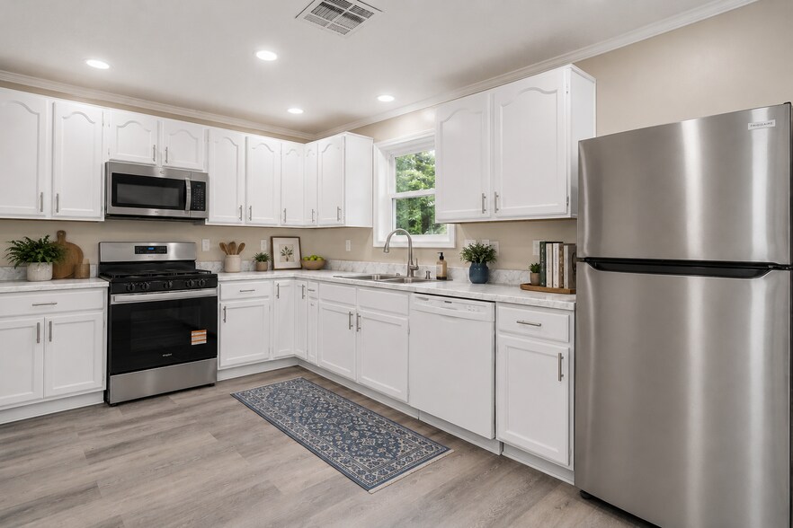 Building Photo - 3412 Southmont Dr